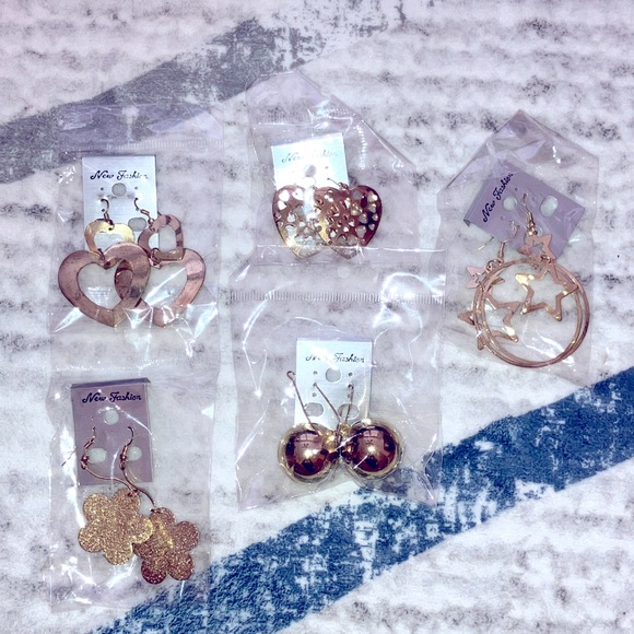 Fashion Jewelry Earrings - Picture 1 of 6